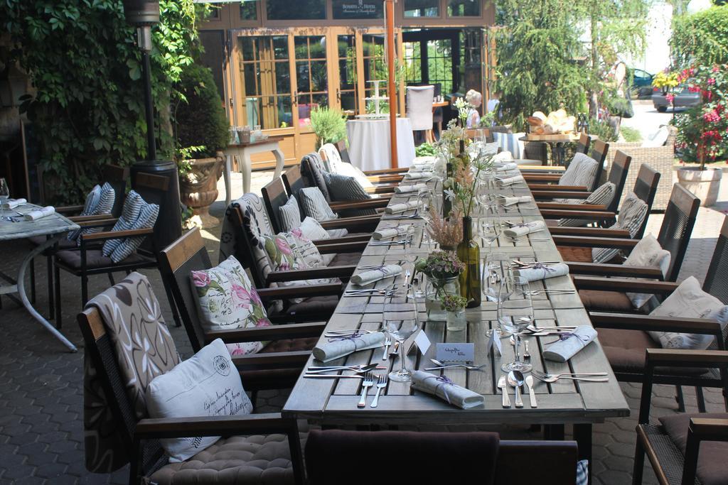 Bonato Hotel Nachod Ngoại thất bức ảnh